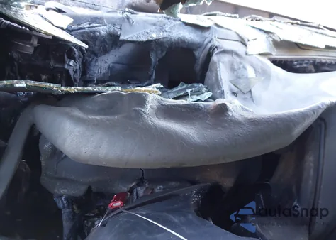 2017 Ram 1500 Express 4X4 5'7 Box z USA, uszkodzony, nr VIN 3C6RR7KT6HG533000